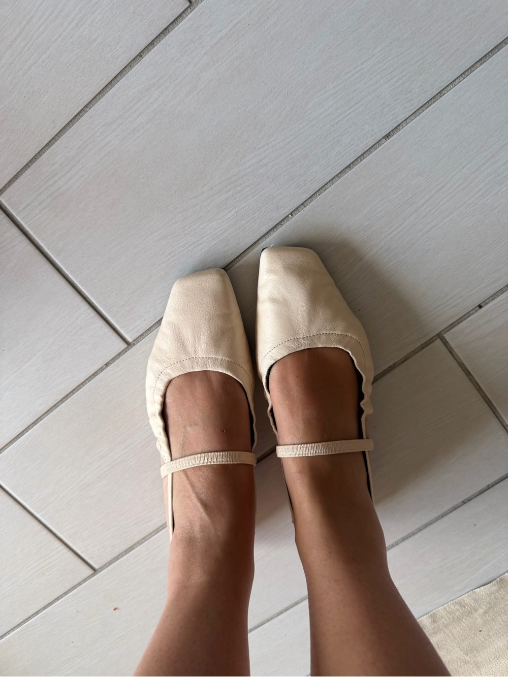 Massimo Dutti Beige Square-Toe Mary Jane Flats